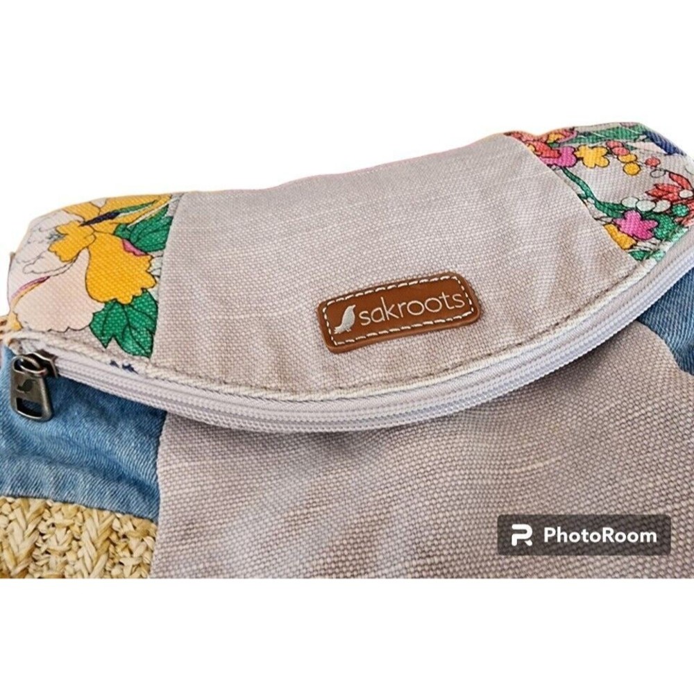 Sakroots Fold over Purse Crossbody - Picture 5 of 9